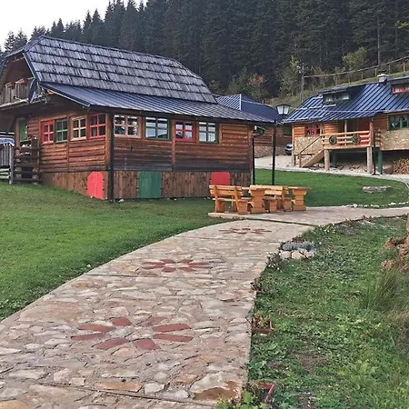 Mala Koliba Dolina Mira 帕莱